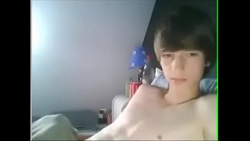 18yo sweet boy jerkoff - camsxxx.club