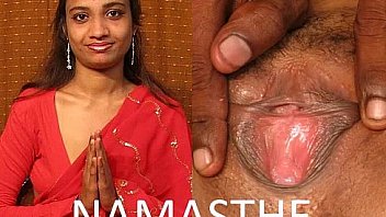 desi slut performig saree strip displaying her pussy and clit - photo-compilatio