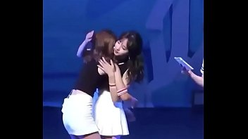 Twice Nayeon Slap Mina's butt