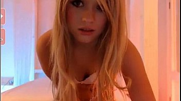 Who is she? Hot webcam model teases