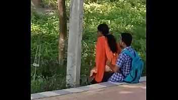 Desi lover out door fuck hard