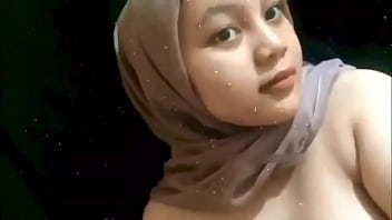 bokep indo hijab sange colmek dildo full ; 