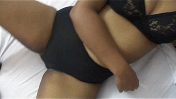 mona bhabhi remove lingerie for sex indian aunty hot