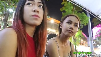 Super tiny 18yo Thai hottie with Bangkok bubble-butt booty rides tuktuk ft. Song