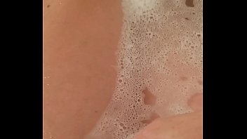 Bbw masturbates in the bath