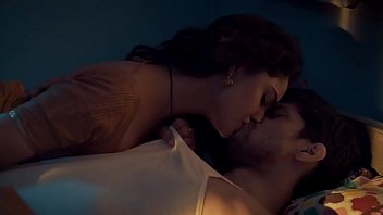 Babita tells her life story to Satti and ends up passionate and kissing in Webseries Aashram