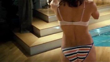 Jessica Biel Big smile BIGGER ASS