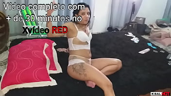 Aquela orgia com a safada da Dannyhot, ela fudel com dois irmão no alto do morro, e seu esposo Mike hot e o amigo Pittbull porn enfiaram a piroca firme na safada