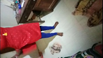 Meenu dress change