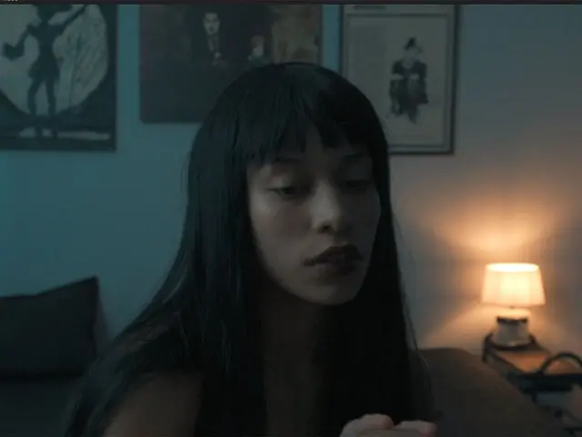 Watch AliceDusk’s Cam Show Live