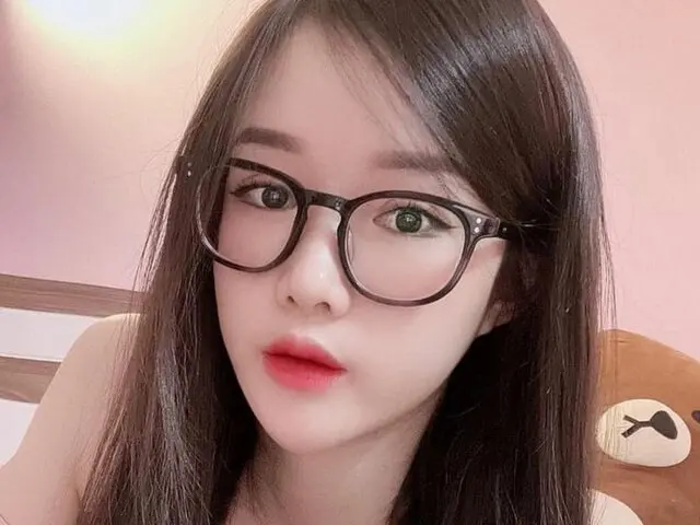 Watch AmandaLan’s Cam Show Live