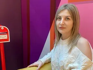Watch AmeliaFletcher’s Cam Show Live