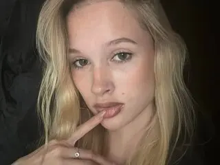 Watch BlancheEaker’s Cam Show Live