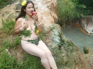 Watch CrystallBensom’s Cam Show Live