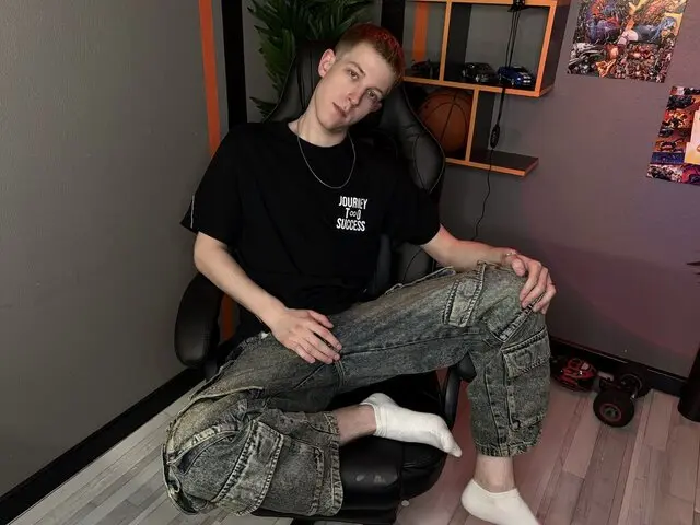 Watch DylanNorton’s Cam Show Live