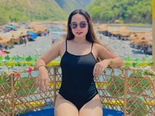 Watch ElliseWise’s Cam Show Live