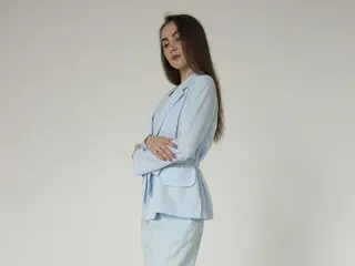 Watch EricaStanford’s Cam Show Live