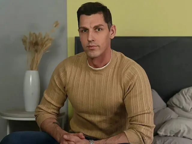 Watch EthanFeather’s Cam Show Live