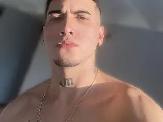 Watch GaelWilliam’s Cam Show Live