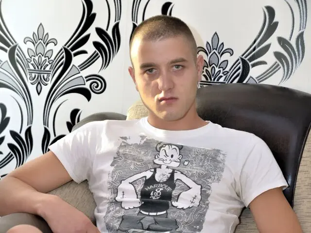 Watch JackGold’s Cam Show Live