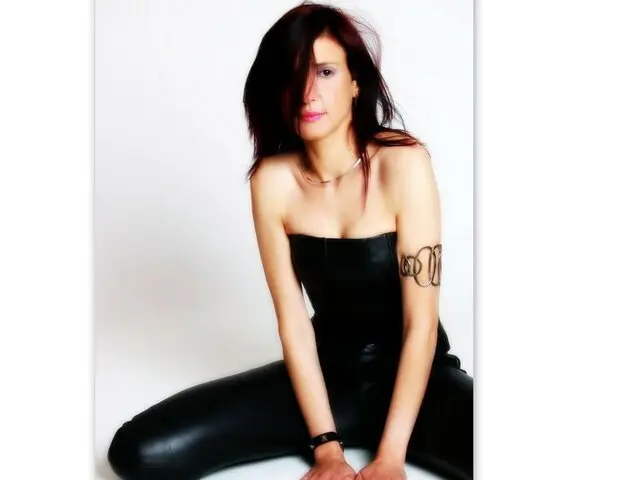 Watch KateCanada’s Cam Show Live