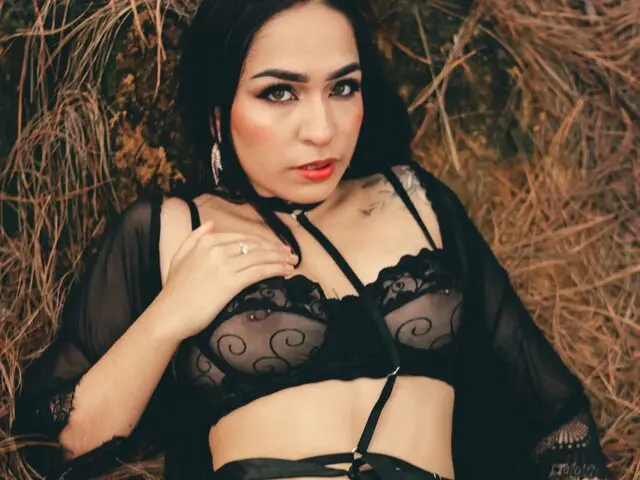 Watch KimmiRose’s Cam Show Live