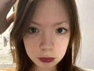 Watch MatthewDonkor’s Cam Show Live