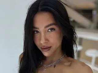 Watch MiaNoahr’s Cam Show Live