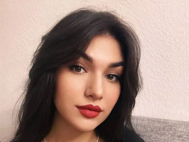 Watch MonicaVii’s Cam Show Live