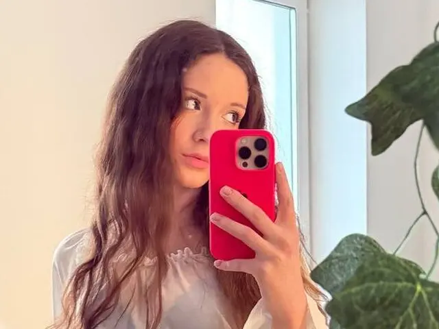 Watch RachalLich’s Cam Show Live