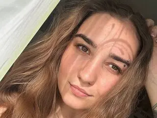 Watch ShaunaMazzawi’s Cam Show Live