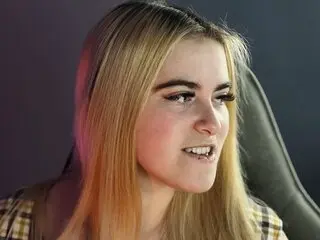 Watch StefanieNicks’s Cam Show Live