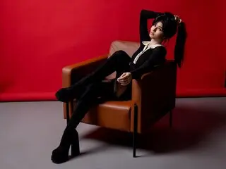 Watch ValerieSherman’s Cam Show Live